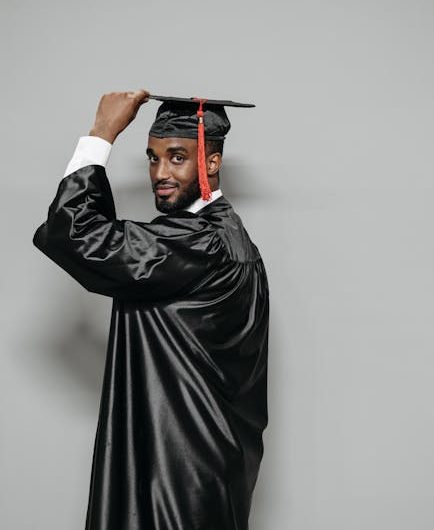 Купить диплом с занесением в реестр быстро и выгодно